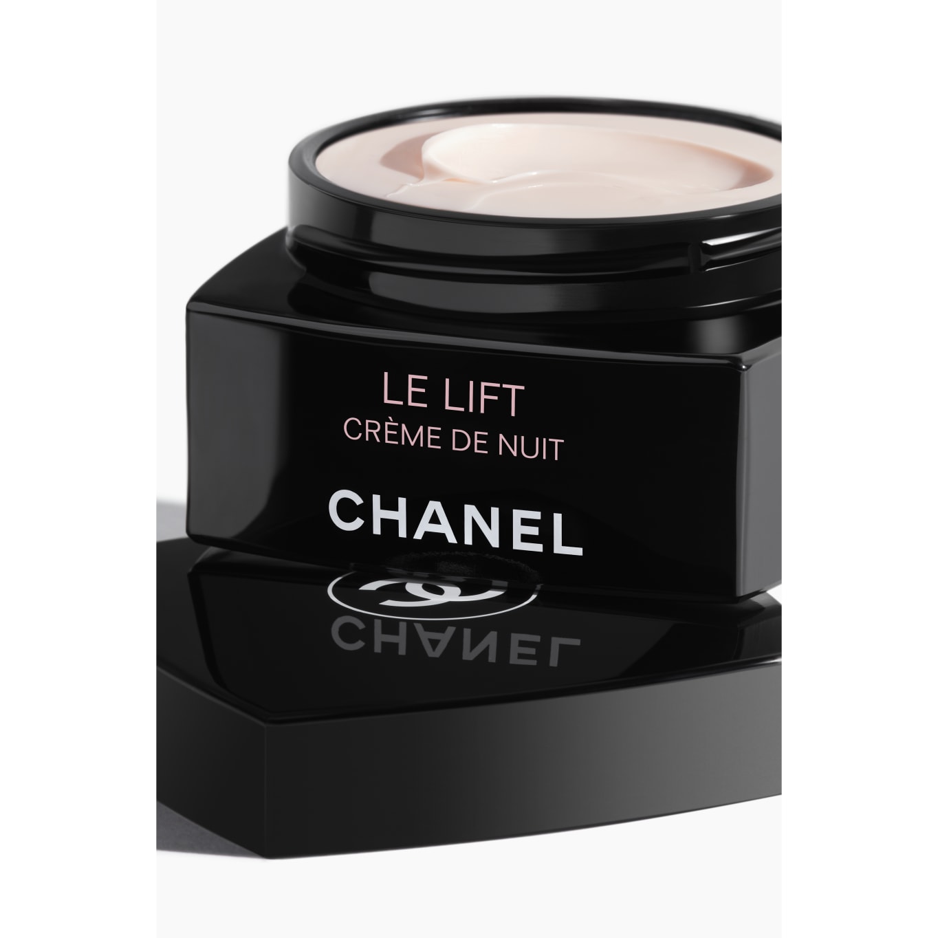 ル リフト クレーム ドゥ ニュイ クリーム/乳液 | CHANEL シャネル