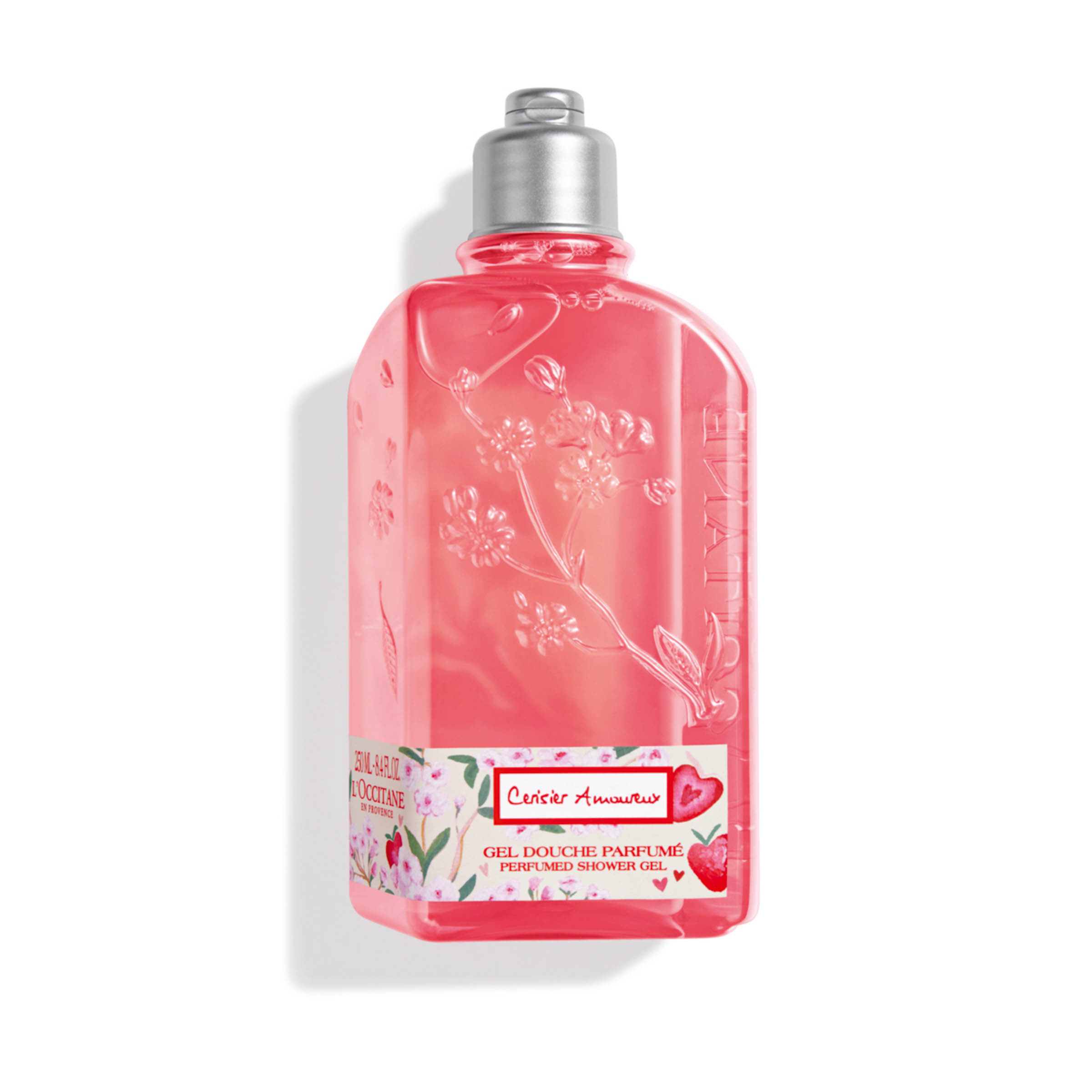 ロクシタンが春限定「チェリーストロベリー」シリーズを発売 桜と
