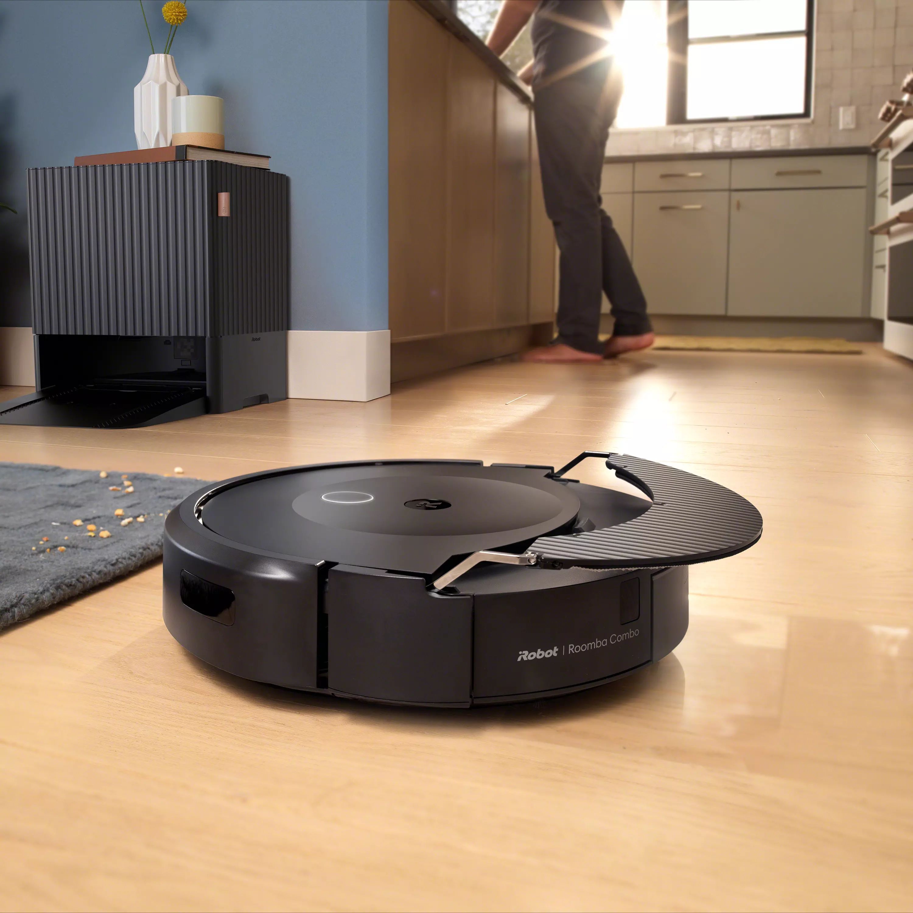 Roomba Combo® 10 Max Robot + AutoWash Dock | SmartScrub