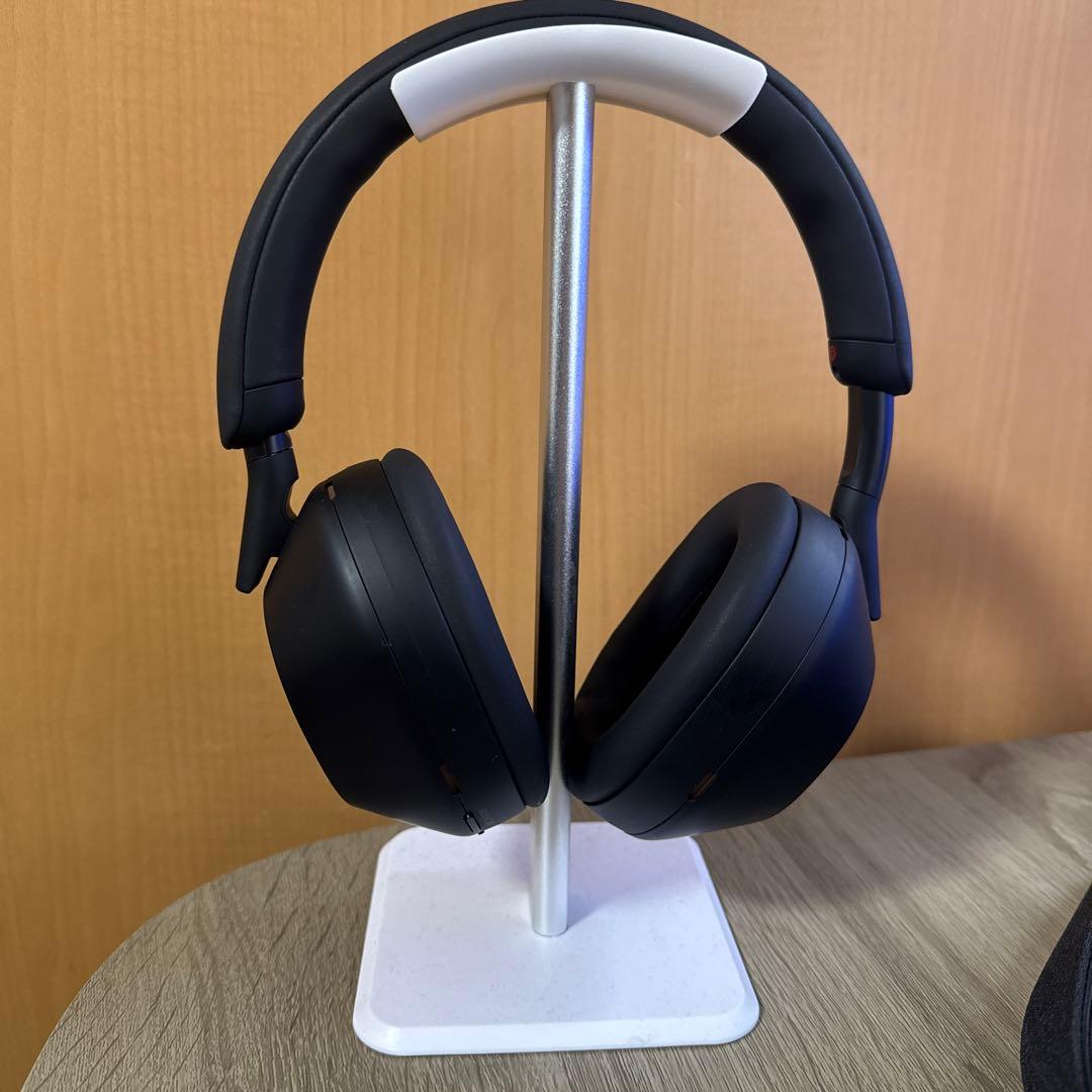 SONYワイヤレスヘッドホン WH-1000XM5 Amazon.com: Sony WH-1000XM5 Noise Canceling Wireless Headphones