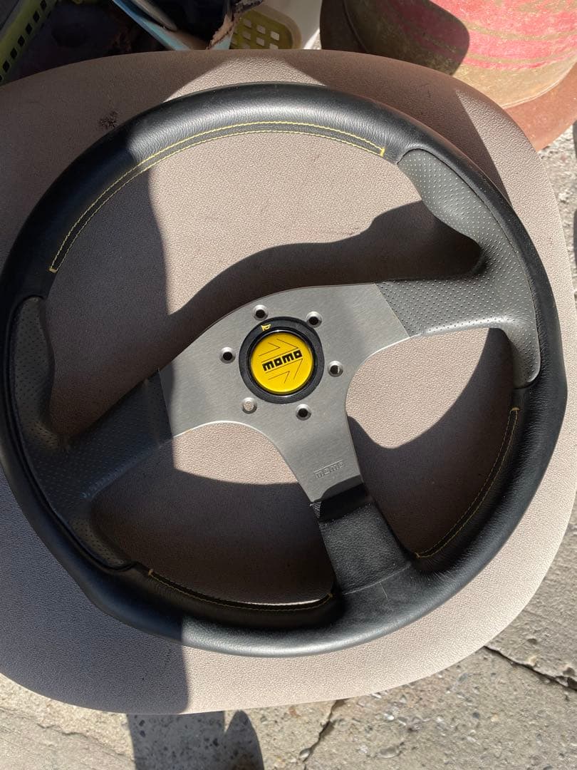 MOMO ステアリング D35 イタリア製 MOMO モモステアリング ハンドル TYP D35 当時物 イタリア製 旧車